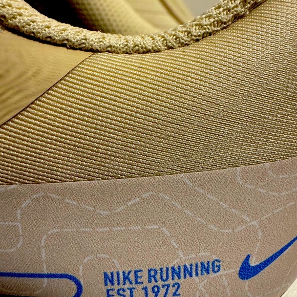 Rare BRAND NEW in box Nike Winflo 9 Premium Men’s shoes Size 11 - Picture 5 of 7